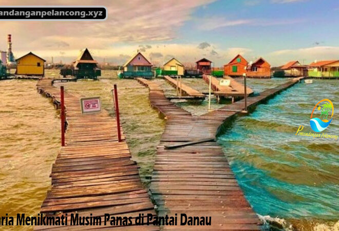 Hungaria Menikmati Musim Panas di Pantai Danau