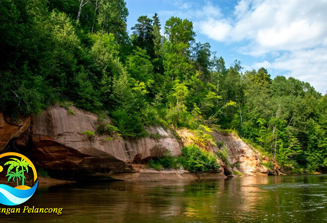 Jalur Pendakian di Latvia: Pegunungan dan Hutan