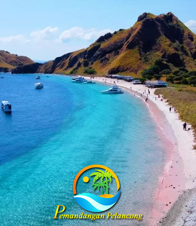 Eksplorasi Pantai Pink Lombok